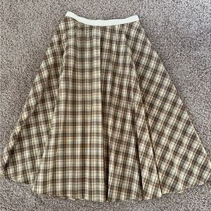 Brown and cream plain pleated vintage skirt